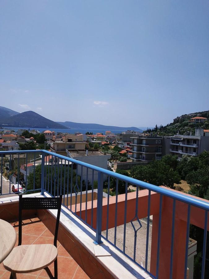 Maria Guesthouse Aliveri Exterior foto